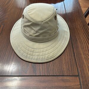 Tilley Hat